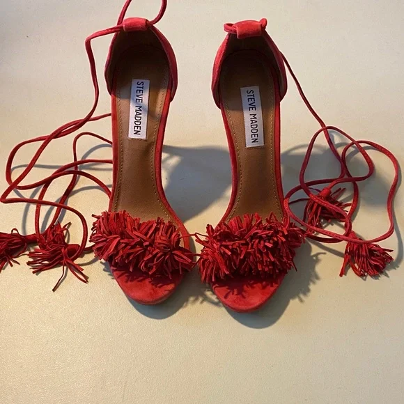 Steve Madden Red Fringe Heels - Picture 1 of 3